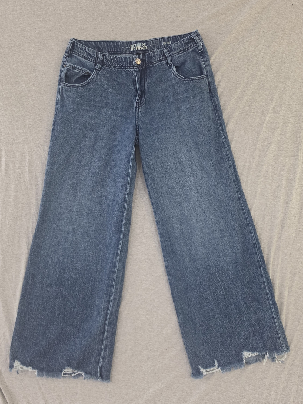 Rewash Women's Wide Leg Raw Hem Low Rise Jeans - Blue 9/29